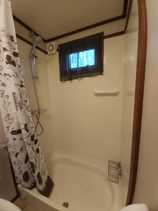Comfortabel En Gezellig Familie Chalet Tot 6 Personen Op De Veluwe Bungalowpark De Kern Putten Ngoại thất bức ảnh