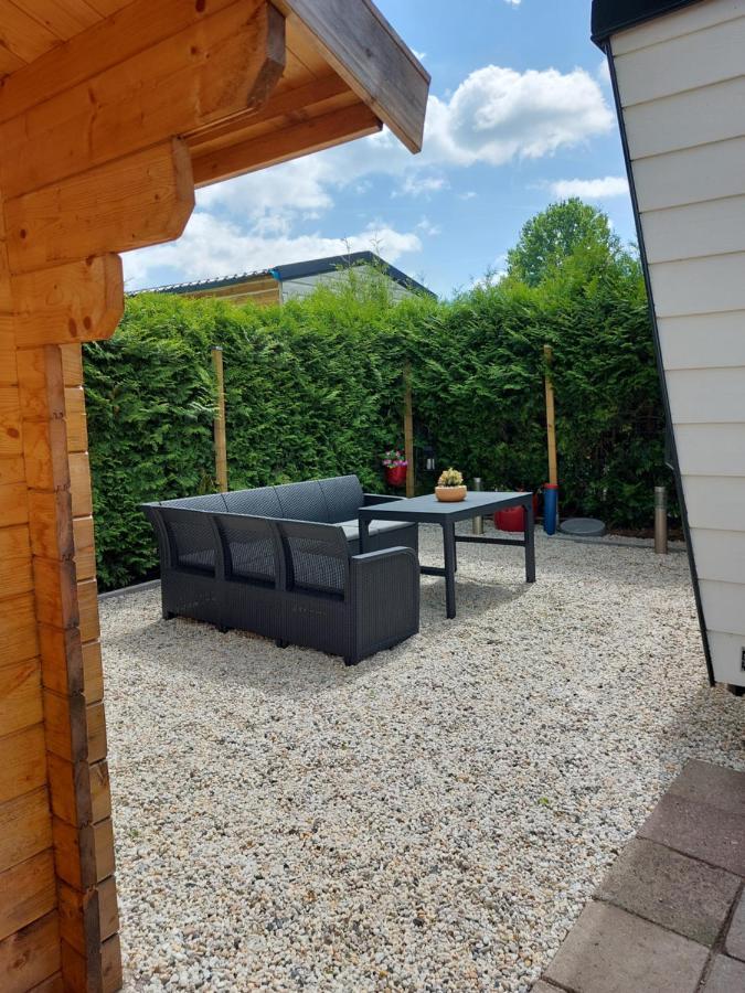 Comfortabel En Gezellig Familie Chalet Tot 6 Personen Op De Veluwe Bungalowpark De Kern Putten Ngoại thất bức ảnh